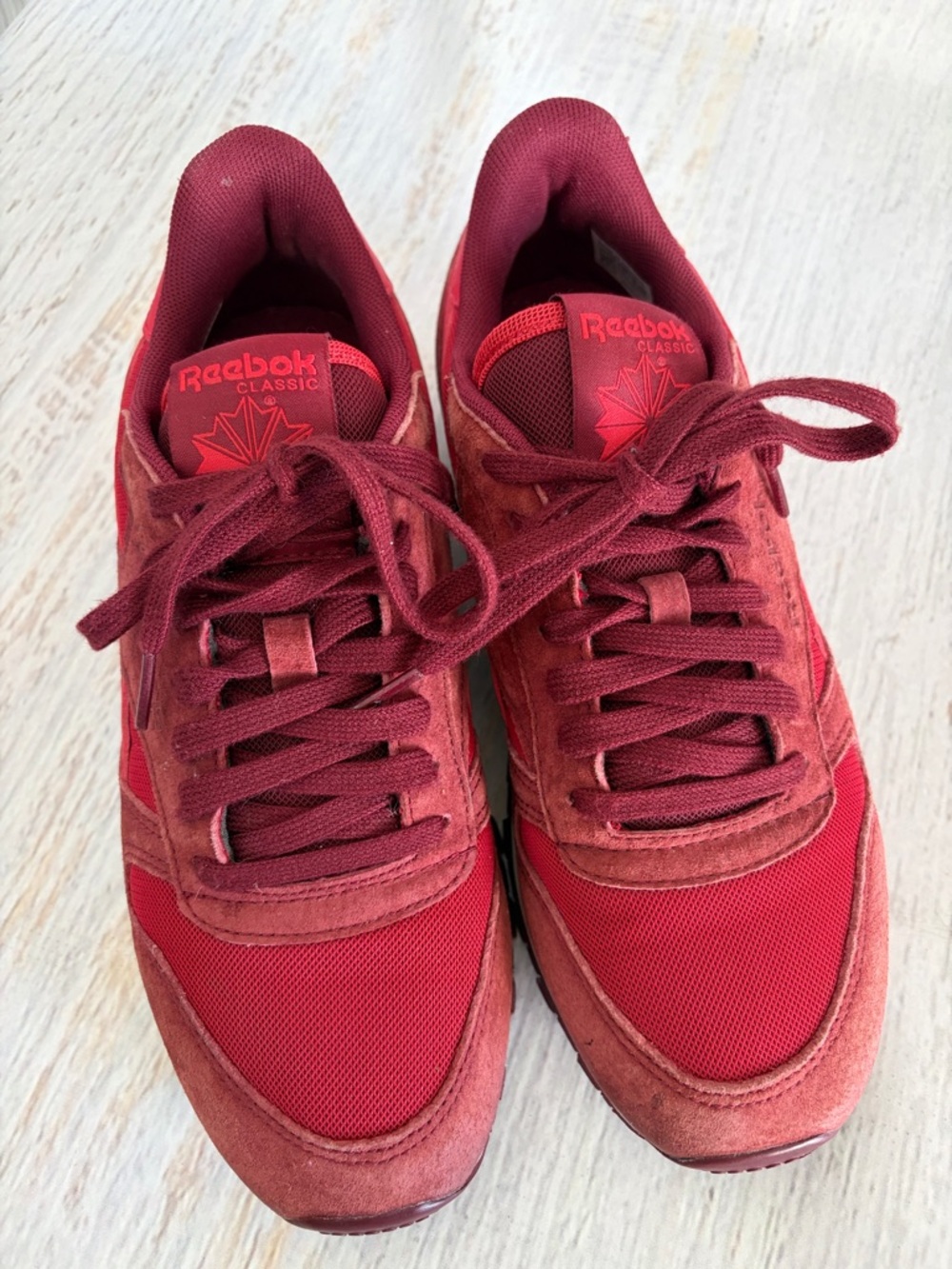 Reebok Men's Deep Red Classic Sneakers